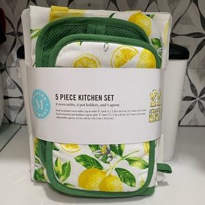 Martha Stewart 5-Piece Apron Kitchen Set